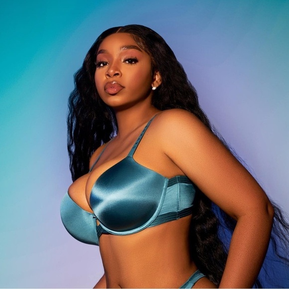 Savage x fenty T-shirt bra 46D - Picture 1 of 3